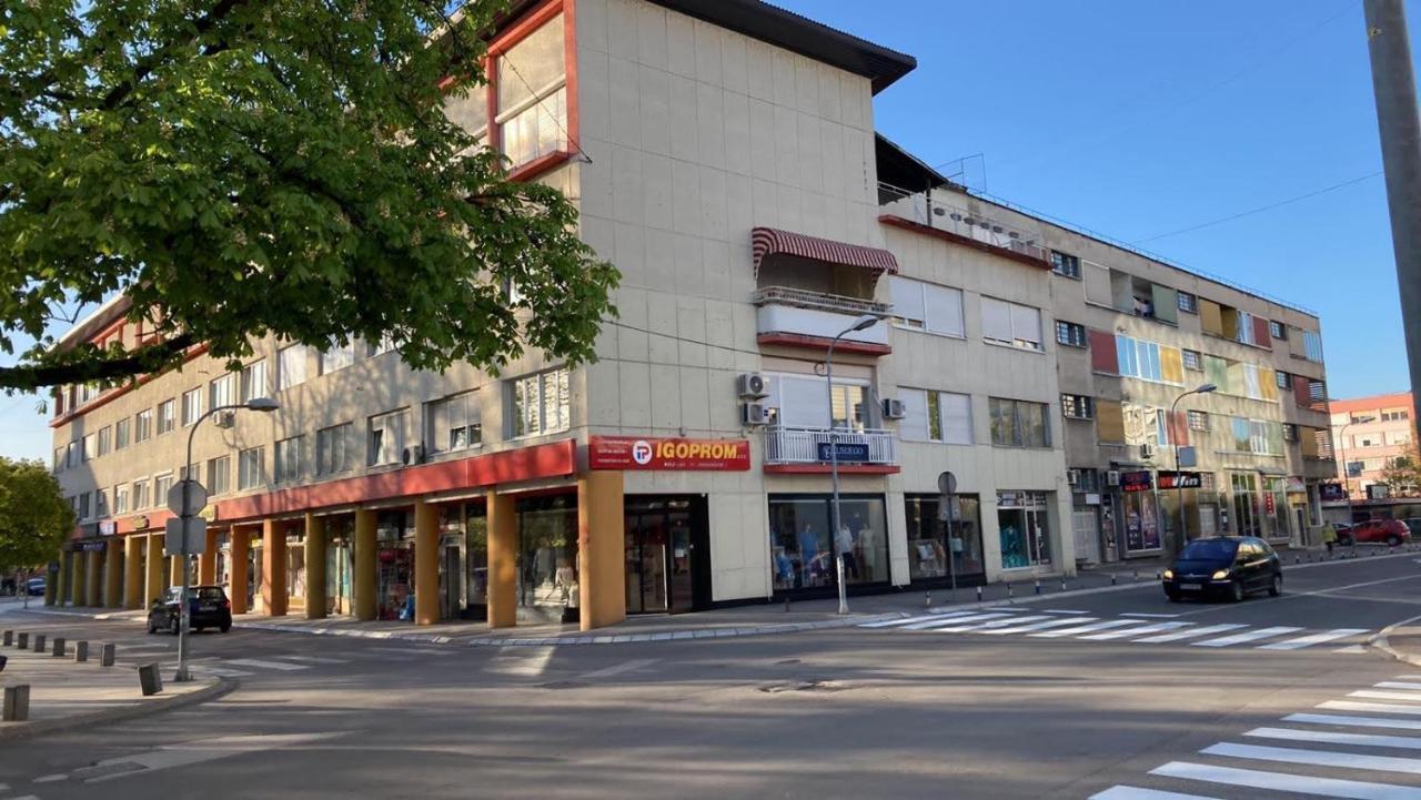 Penthouse Stan 80M2, Terasa 36M2, Garaza... Centar Banja Luke - Gradski Park Banja Luka Eksteriør billede